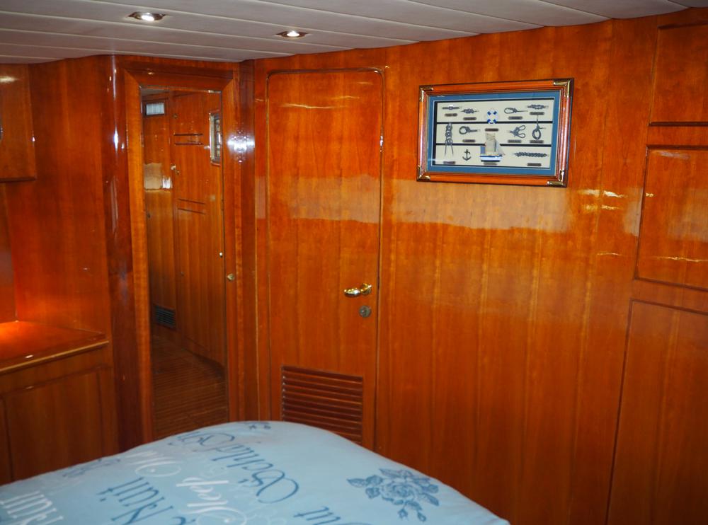 Aft cabin, Accommodation